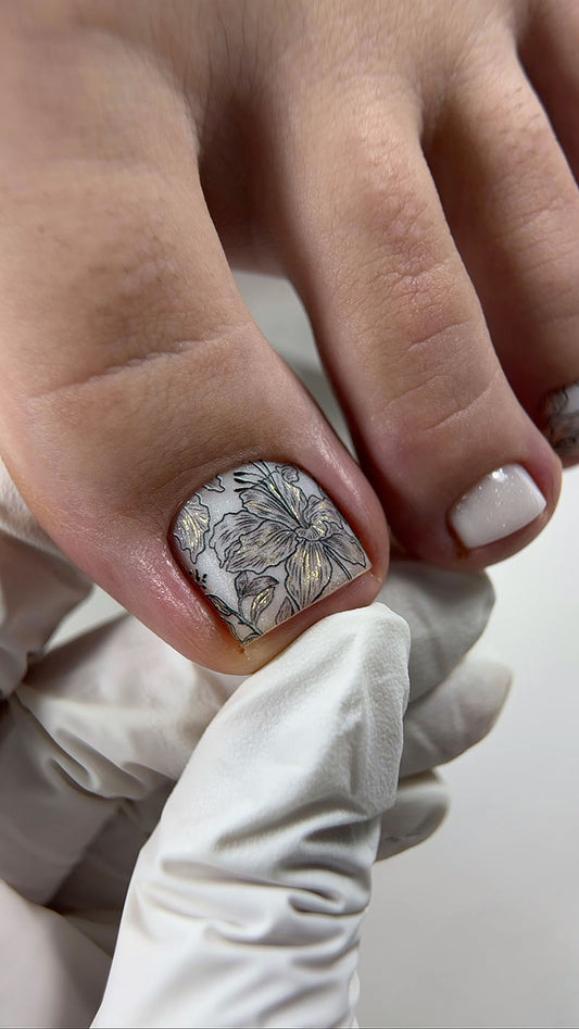 Pedicure Flowers. Black. Foil gold. Nail water decals SF-174