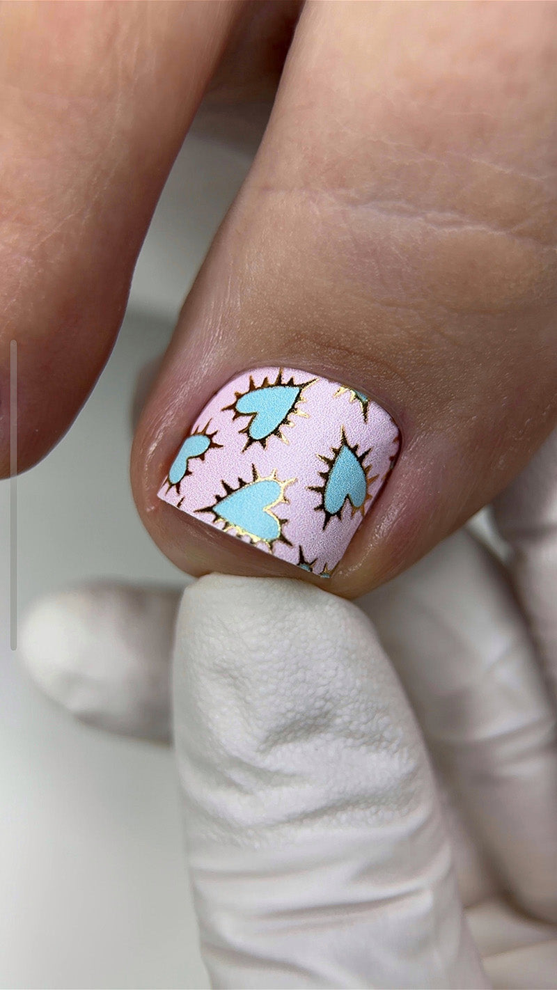 Pedicure Hearts. Gold Foil. Large. Nail wraps WB-489