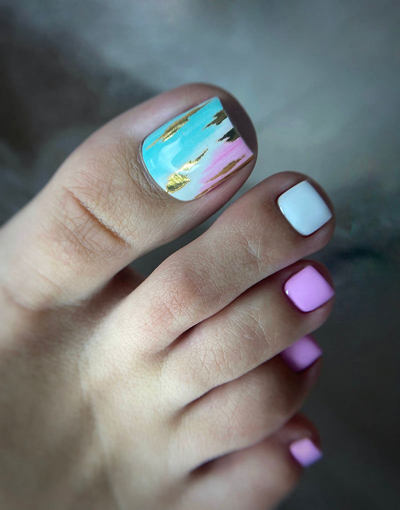 Pedicure Strokes black and white. Foil gold. Large. Nail wrap WB-787