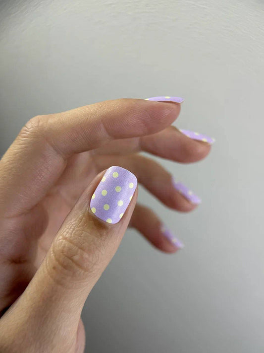 Manicure Polka dots yellow. Nail wraps WM-317