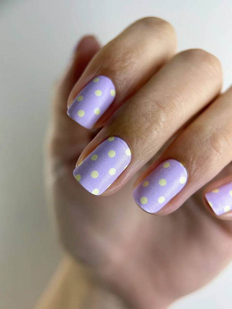 Manicure Polka dots yellow. Nail wraps WM-317