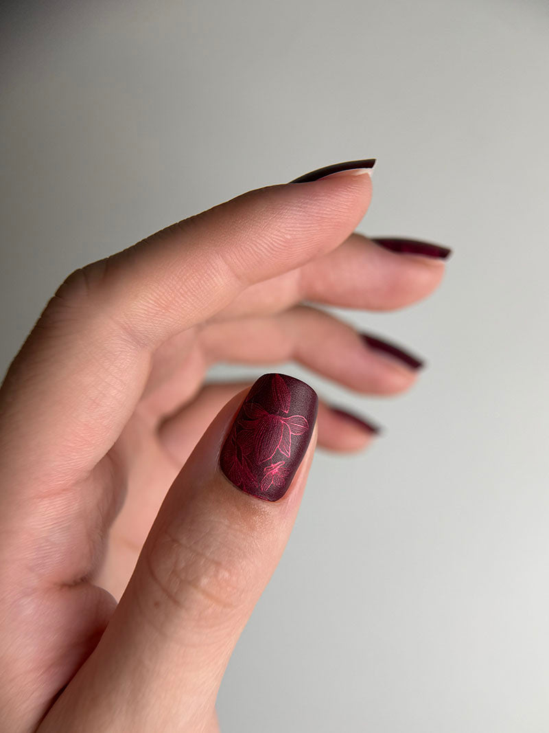 Manicure Lilies on burgundy. Colored Foil. Nail wraps WM-328
