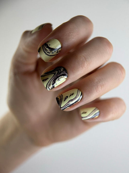 Manicure Divorces. Yellow and brown. Gold Foil. Nail wraps WM-443