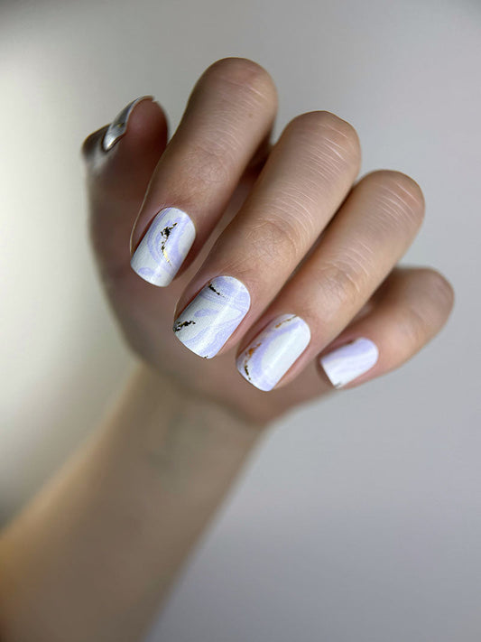 Manicure Divorces. Beige and lavender. Gold Foil. Nail wraps WM-444