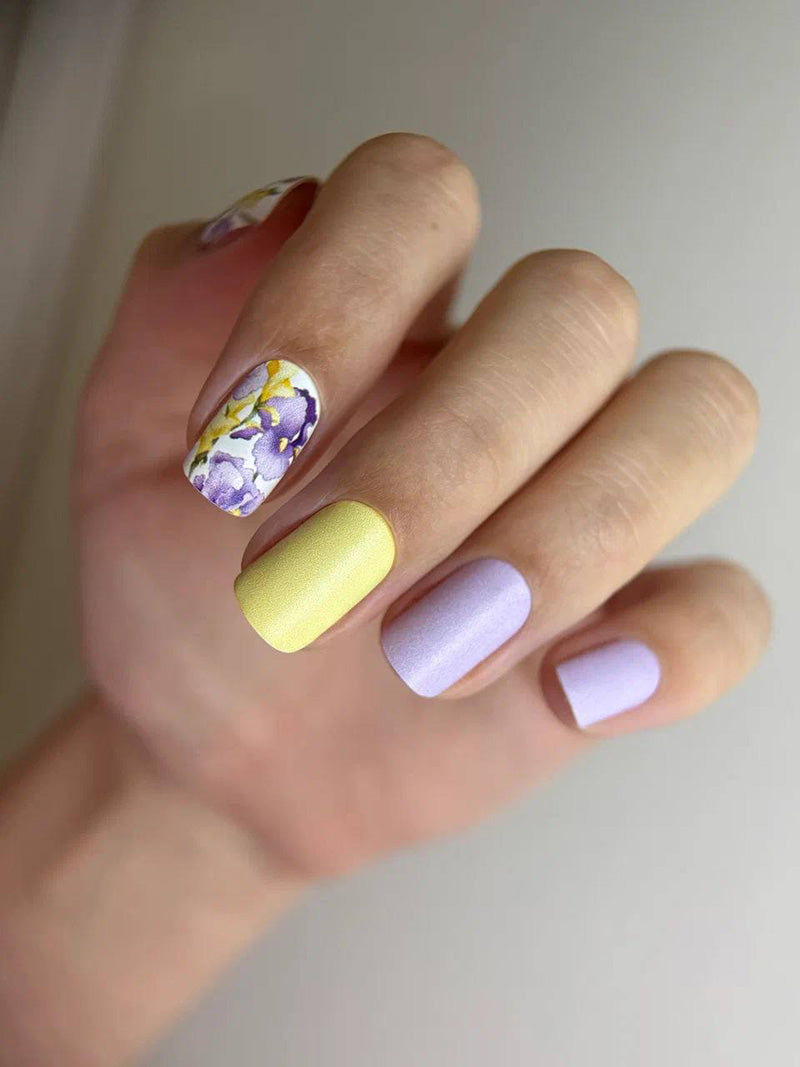 Manicure Irises. Nail wraps WM-476