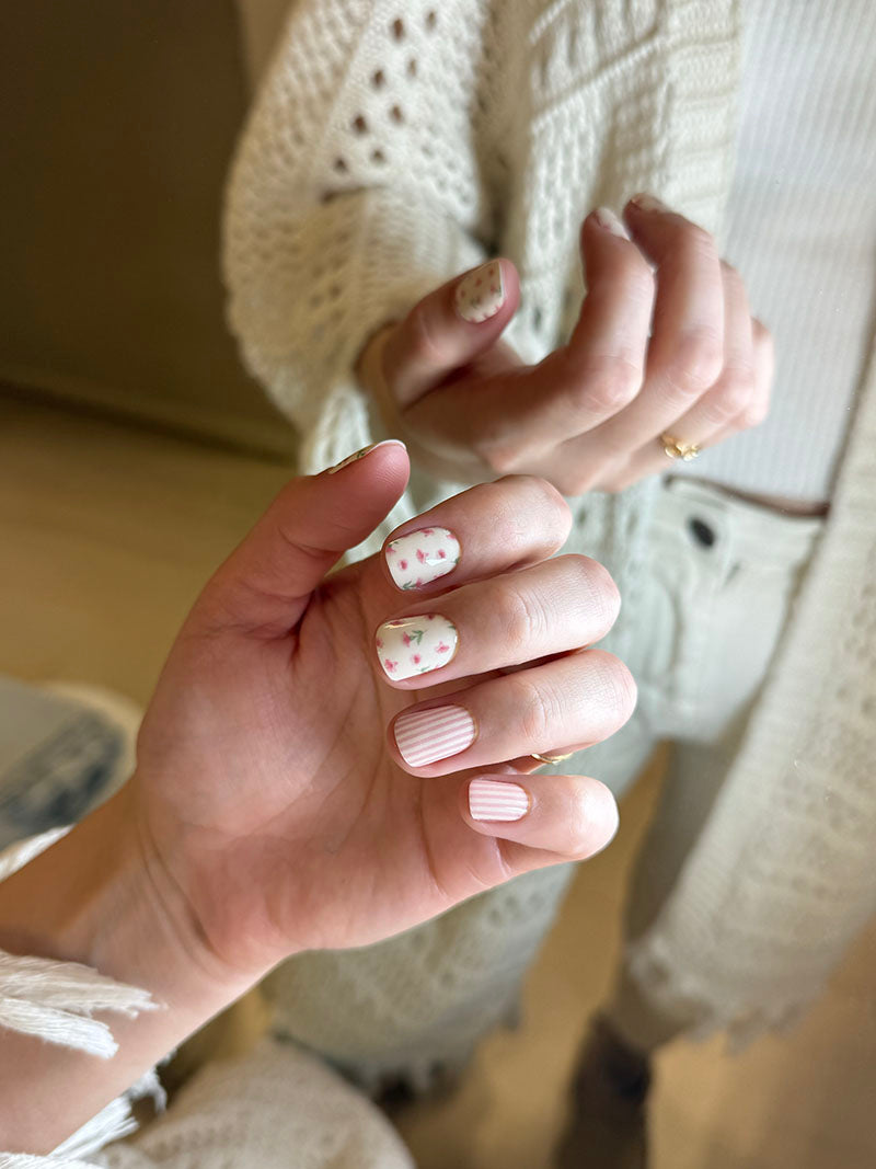 Manicure Flowers and Stripes. Nail wraps WM-487