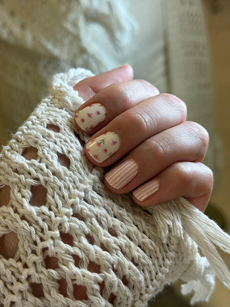 Manicure Flowers and Stripes. Nail wraps WM-487