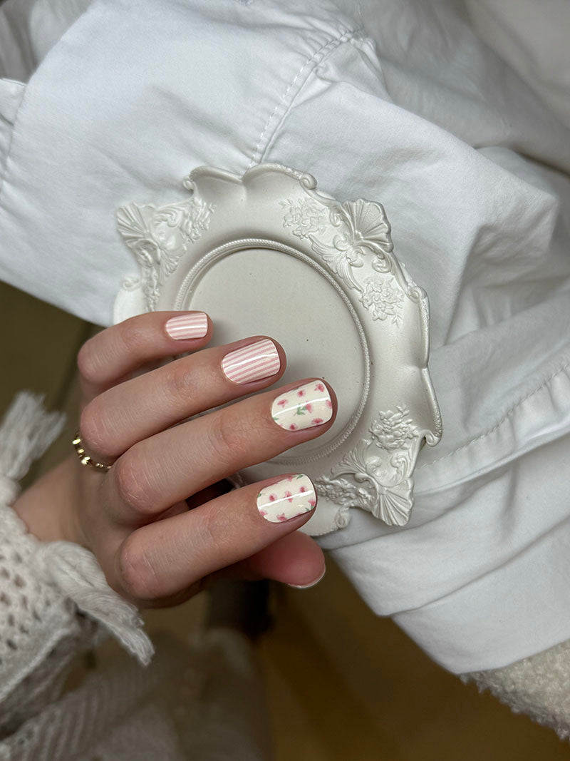 Manicure Flowers and Stripes. Nail wraps WM-487