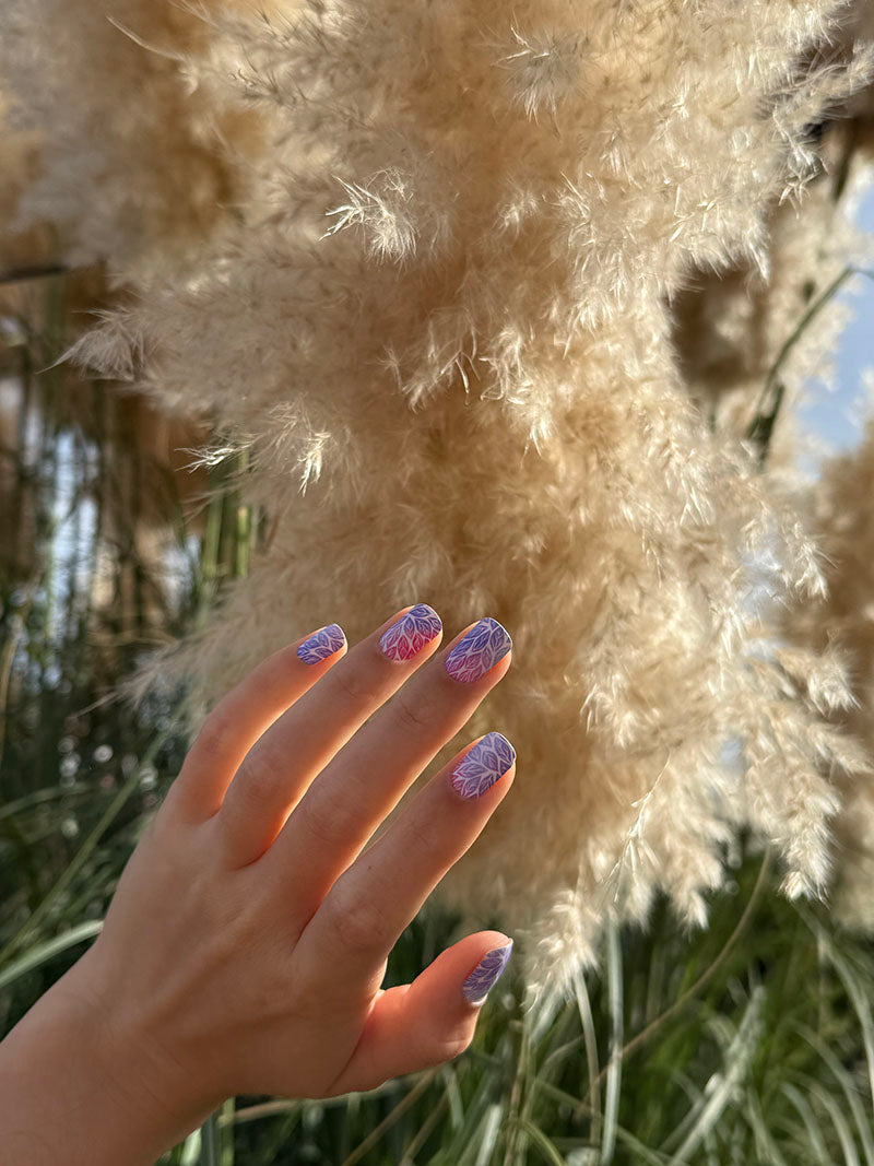 Manicure Leaves. Gradient. Nail wrap WM-617