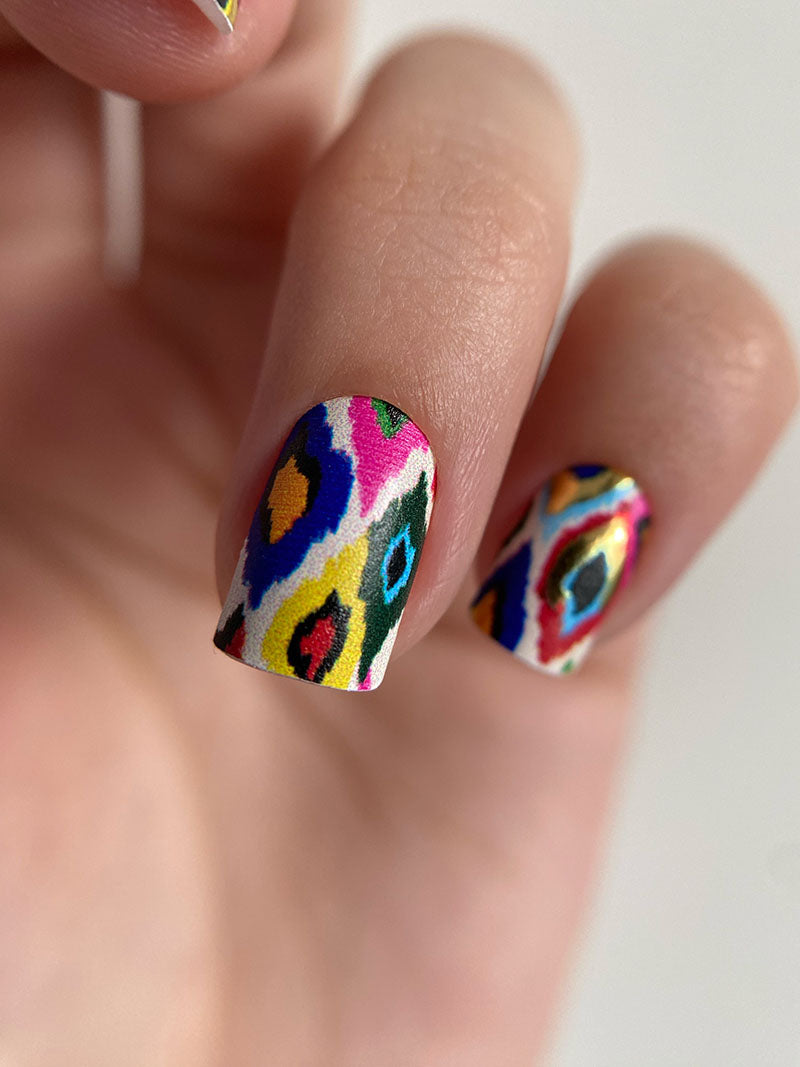 Manicure Cardigan. Foil gold. Nail wrap WM-886