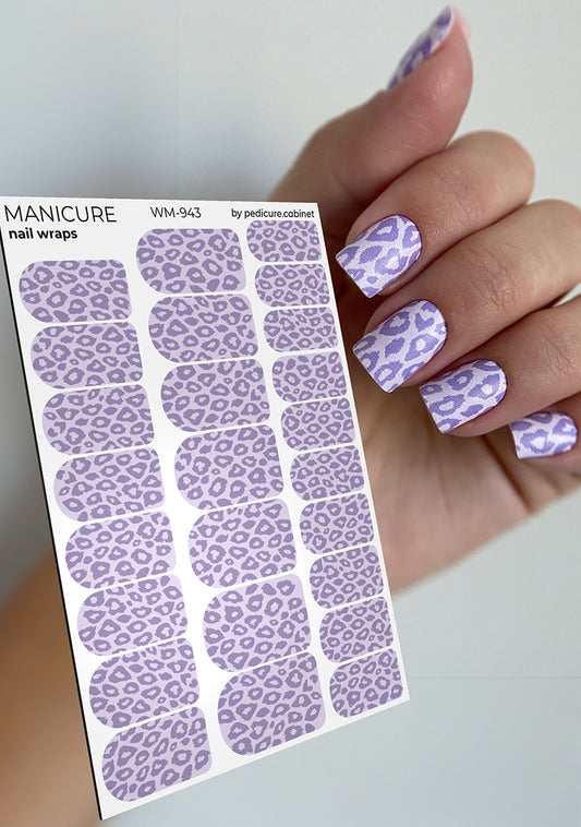 Manicure Leo monochrome. Lilac. Nail wrap WM-943