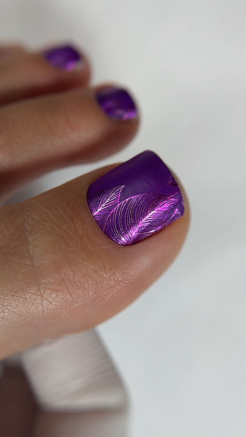 Pedicure Leaves purple. Colored Foil. Nail wraps WR-290