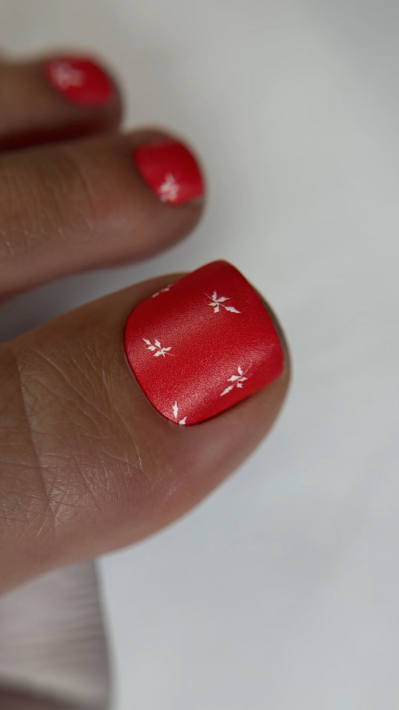 Pedicure White twigs. Nail wraps WR-334