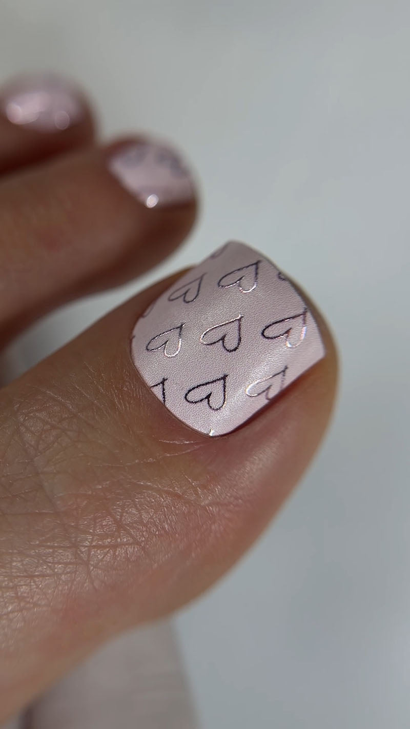 Pedicure Hearts on pink. Colored Foil. Nail wraps WR-338