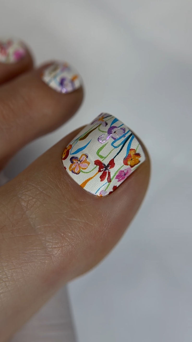 Pedicure Flowers in bouquet. Colored Foil. Nail wraps WR-360
