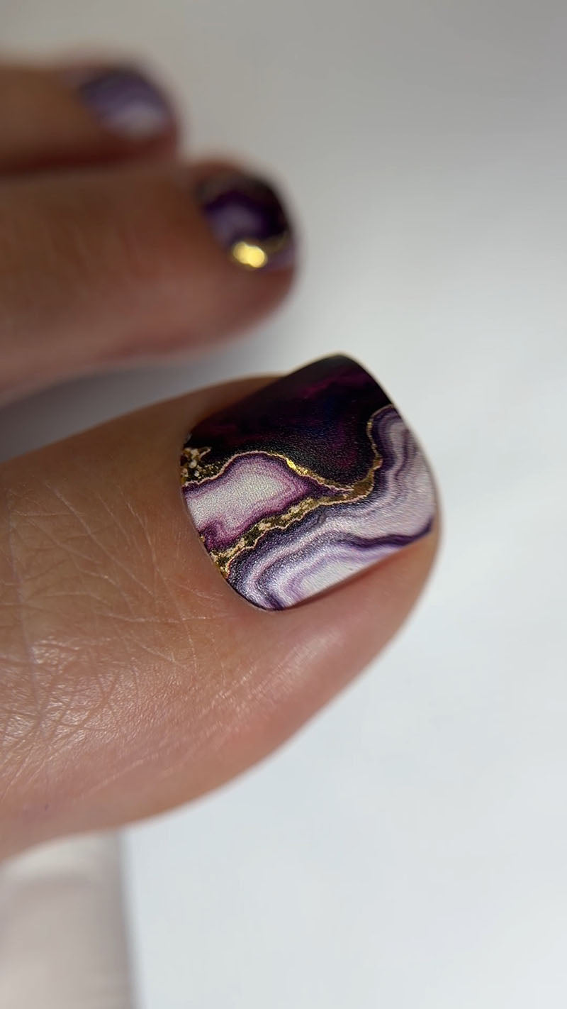 Pedicure Marble with burgundy. Gold Foil. Nail wraps WR-433