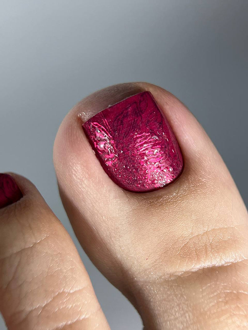 Pedicure Burgundy Leaves. Colored Foil. Nail wraps WR-548