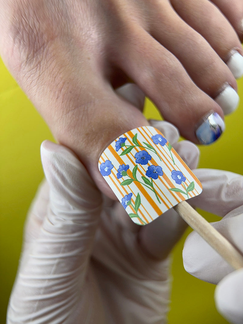 Pedicure Flowers and Stripes. Silver Foil. Nail wraps WR-561