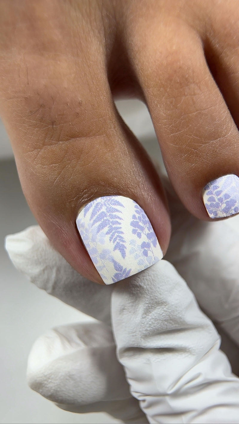 Pedicure Twigs. Lilac. Nail wraps WR-572