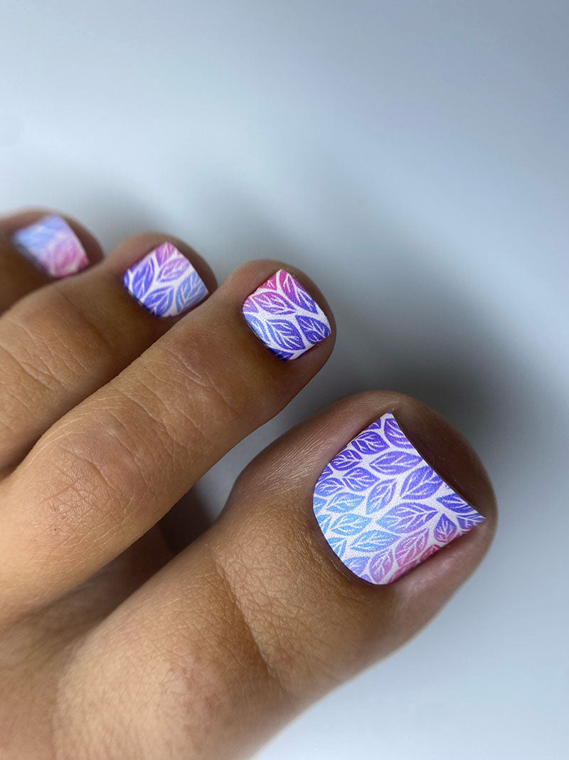 Pedicure Gradient Leaves. Light Background. Nail wrap WR-701