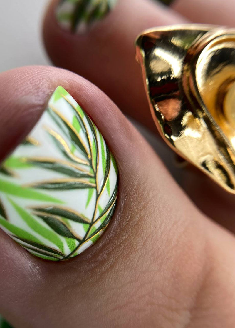 Pedicure Leaves. Foil gold. Nail wrap WR-754