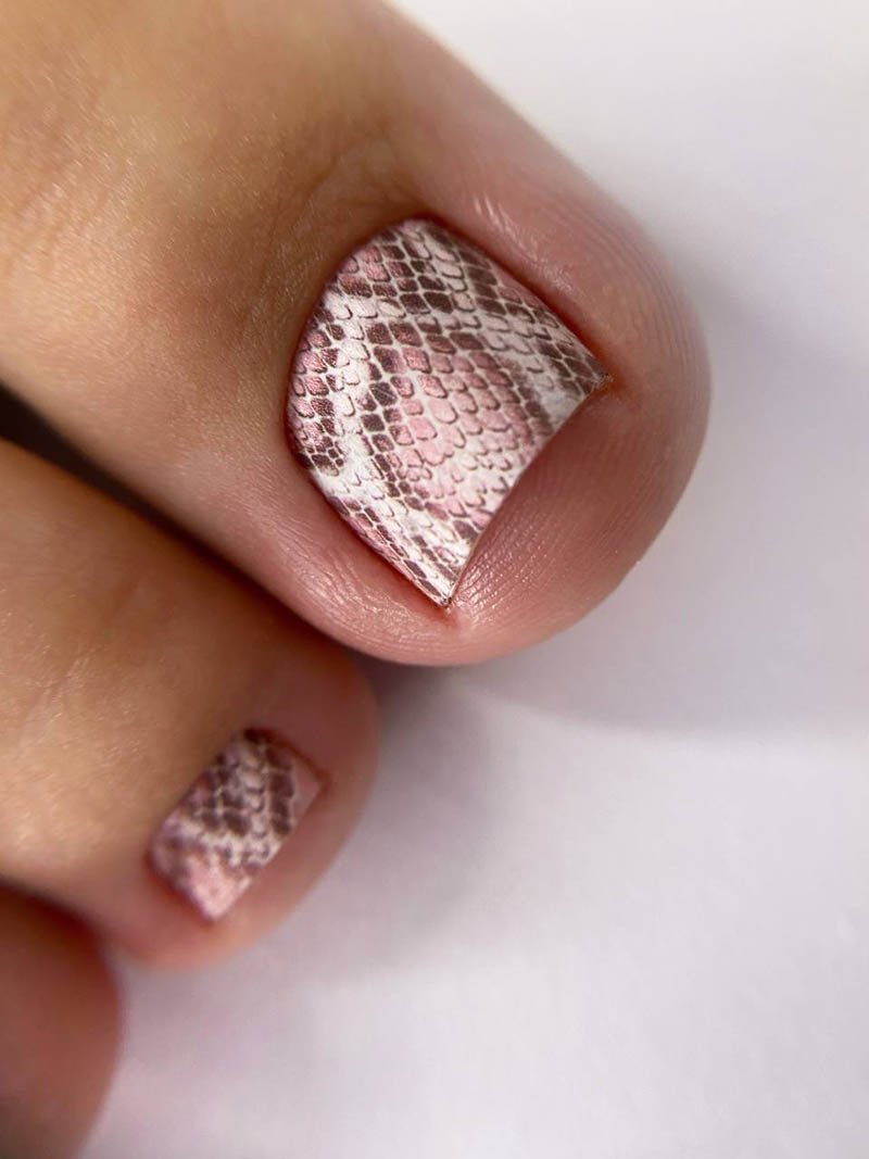 Pedicure Python. Color. Pink. Nail water decals SD-117