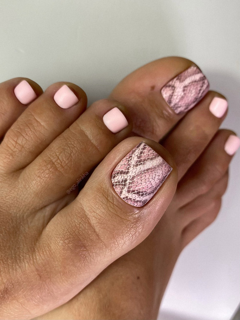 Pedicure Python. Large. Color. Pink. Nail water decals SD-118