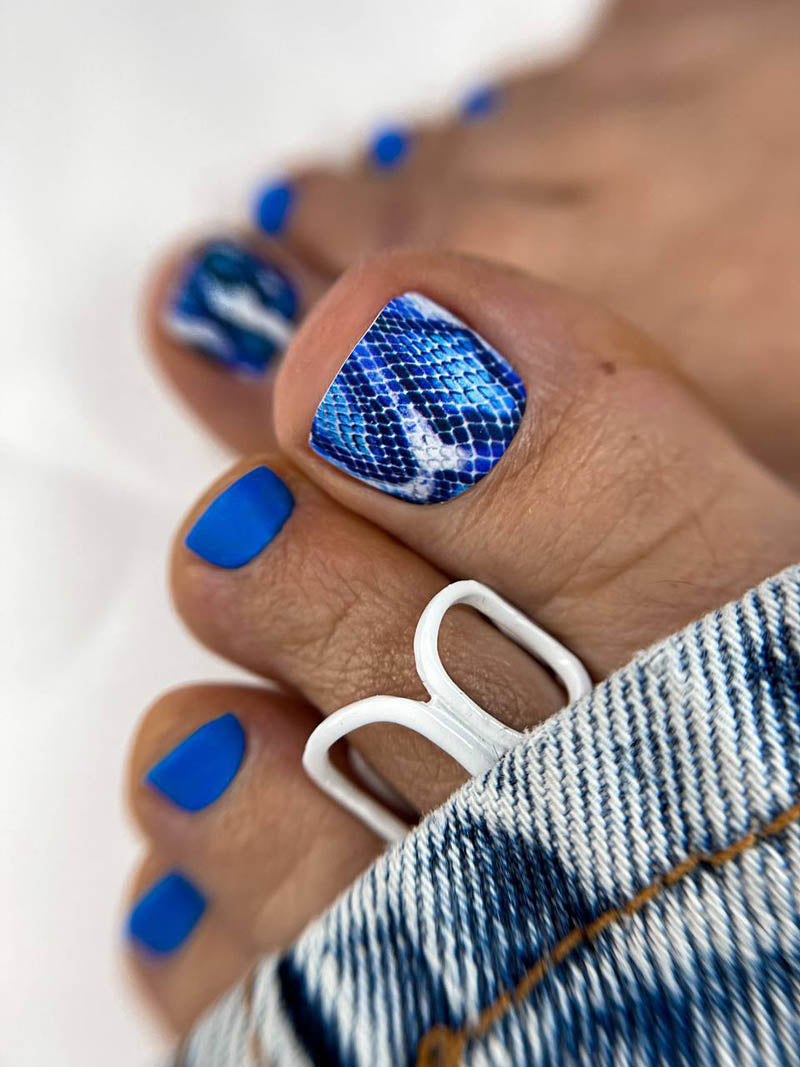 Pedicure Python. Large. Color. Blue. Nail water decals SD-120