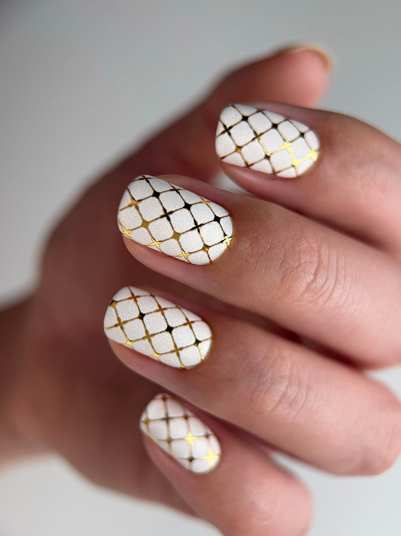 Manicure Ornament mesh. Gold Foil. Nail wraps WM-339