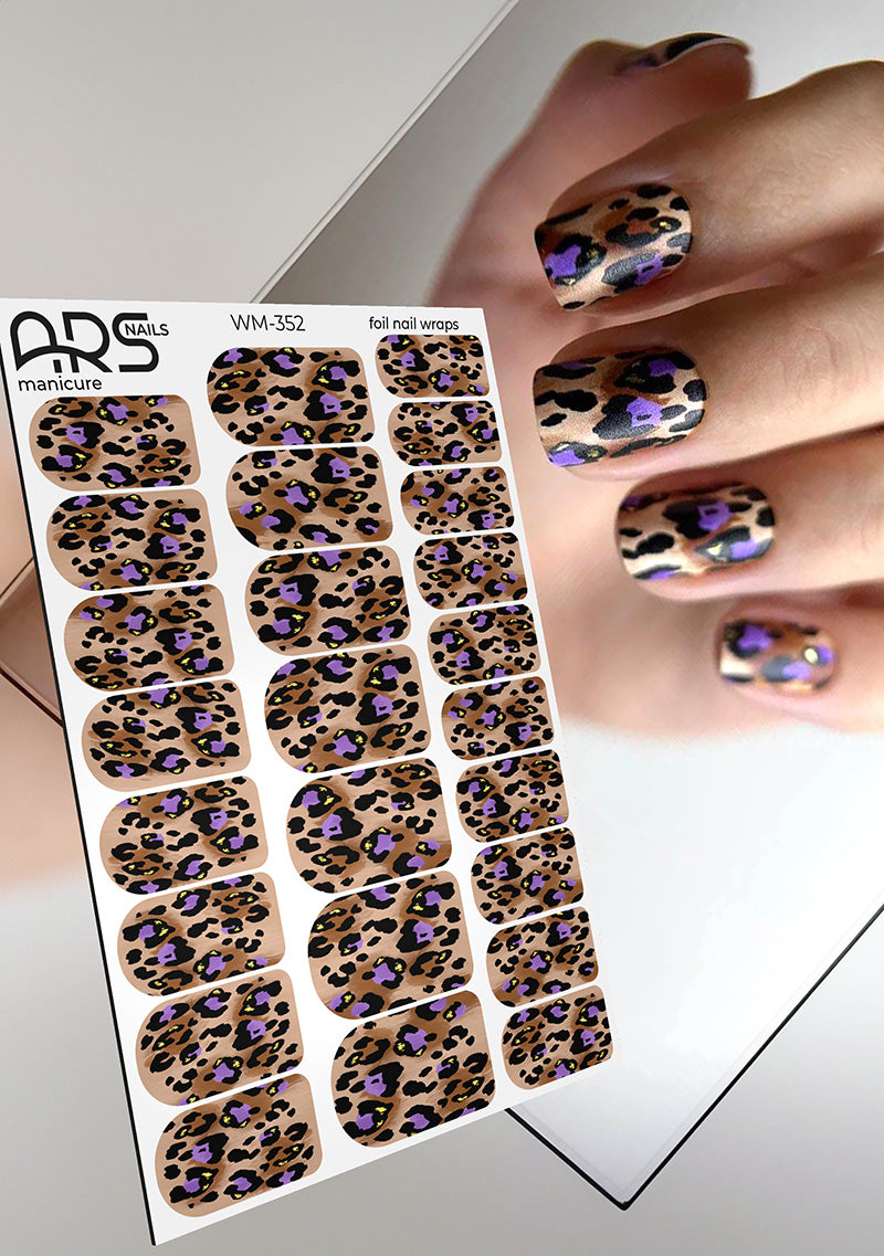 Manicure Leo with purple. Gold Foil. Nail wraps WM-352