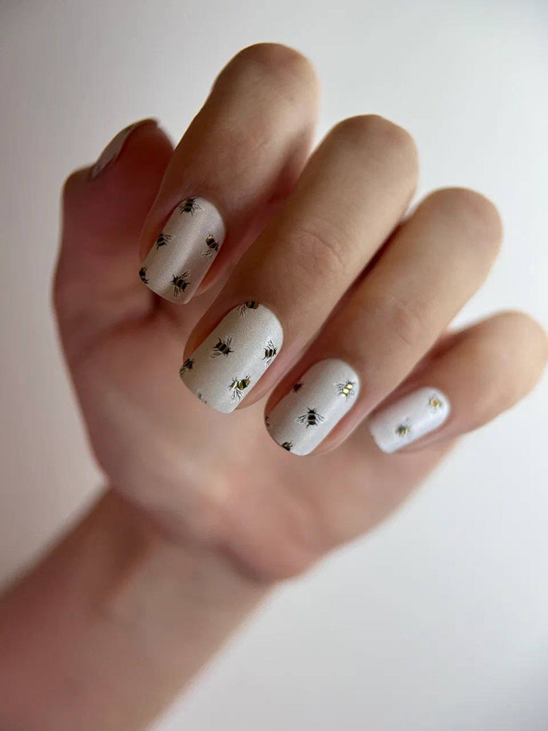 Manicure Small bees. Gold Foil. Nail wraps WM-363