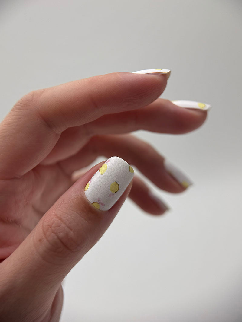 Manicure Lemons. Gold Foil. Nail wraps WM-370