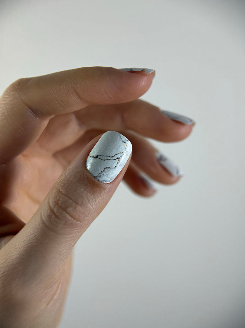 Manicure Marble. White and black. Gold Foil. Nail wraps WM-409