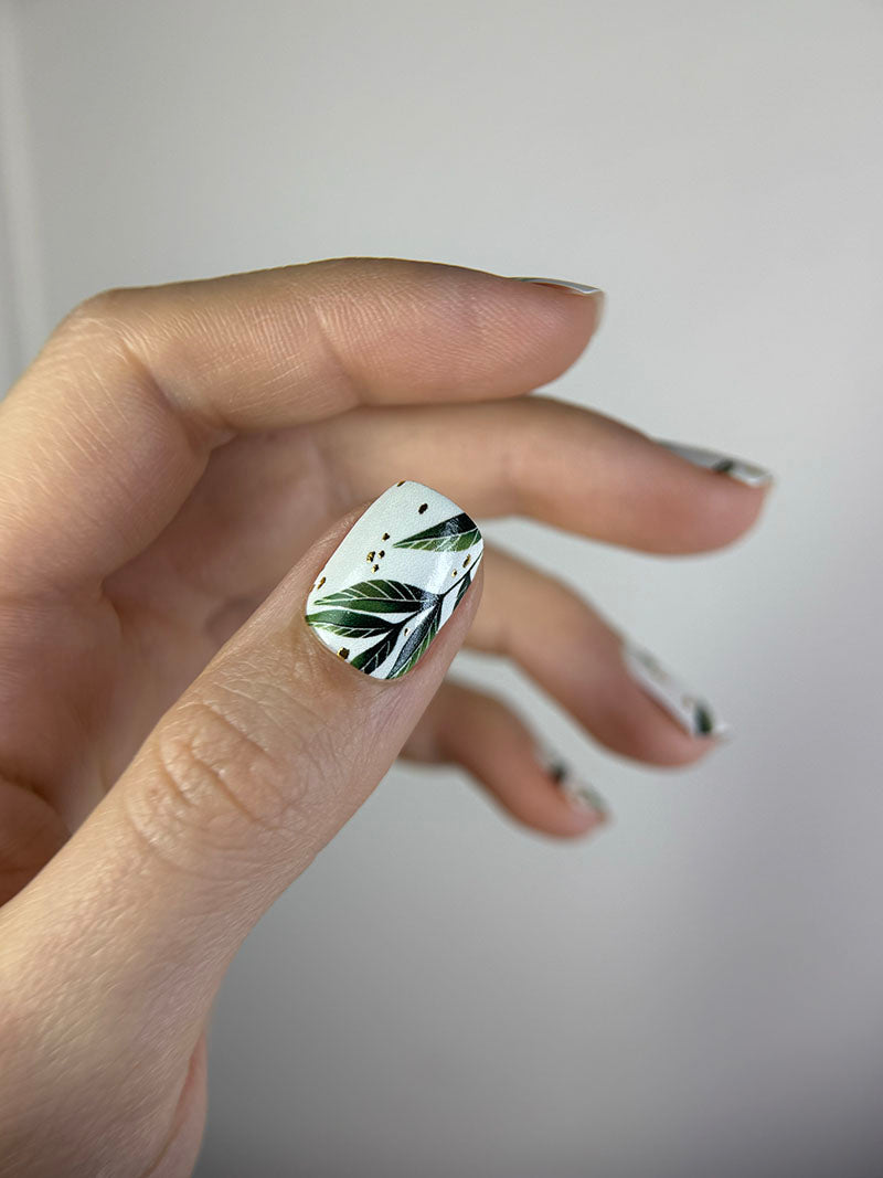 Manicure Green twigs. Gold Foil. Nail wraps WM-441