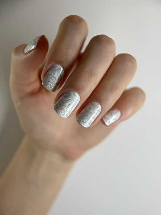 Manicure Brown twigs. Silver Foil. Nail wraps WM-442