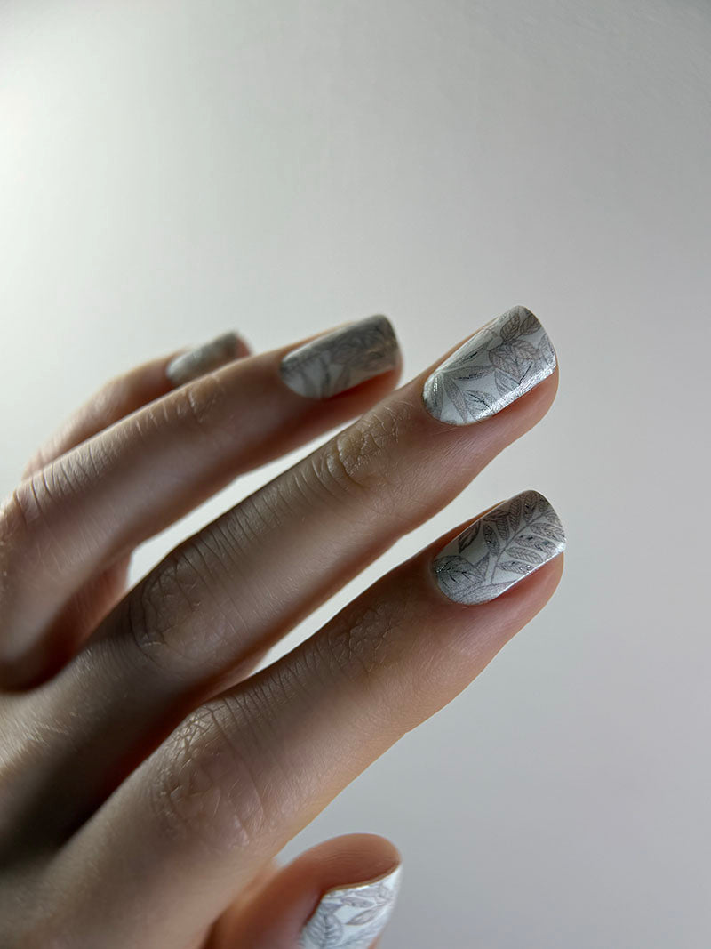 Manicure Brown twigs. Silver Foil. Nail wraps WM-442