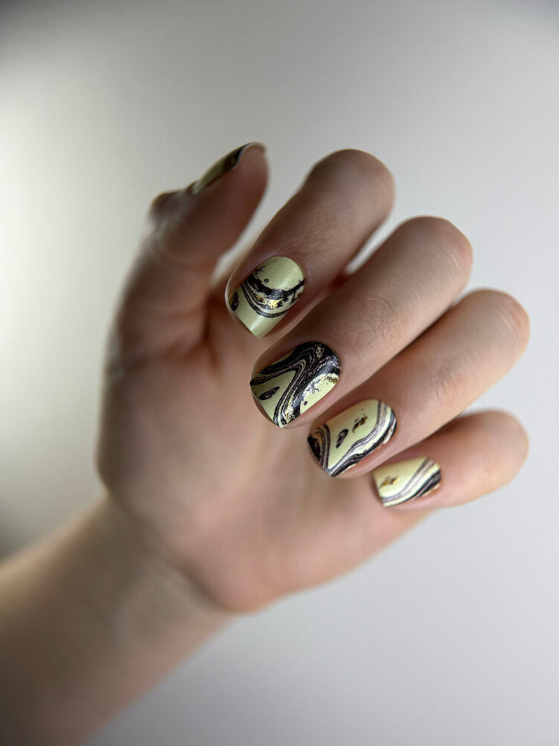 Manicure Divorces. Yellow and brown. Gold Foil. Nail wraps WM-443
