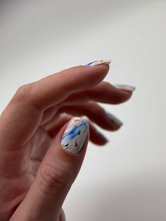 Manicure Strokes. Gold Foil. Nail wraps WM-469