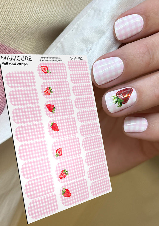 Manicure Strawberry. Pink Checkered. Colored Foil. Nail wraps WM-492