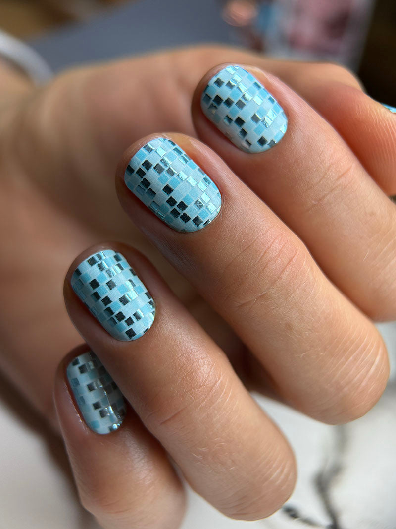 Manicure Disco Ball. Tiffany. Colored Foil. Nail wraps WM-493