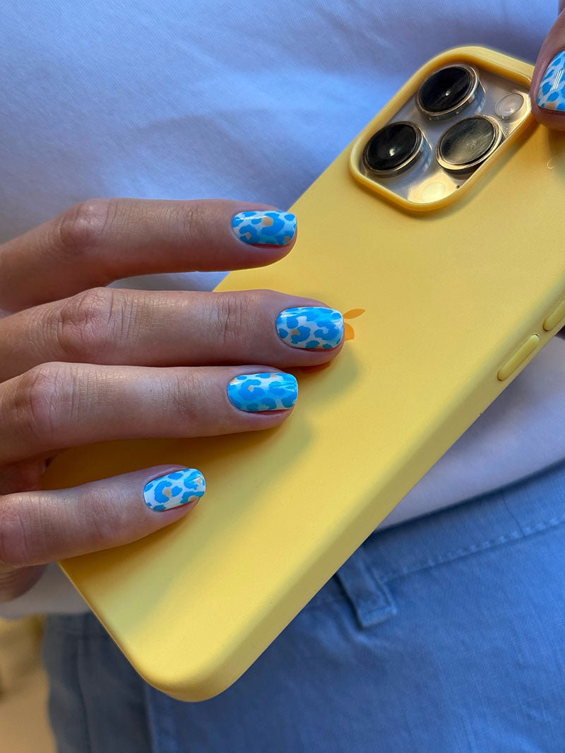 Manicure Leo Blue and Strokes. Nail wraps WM-519