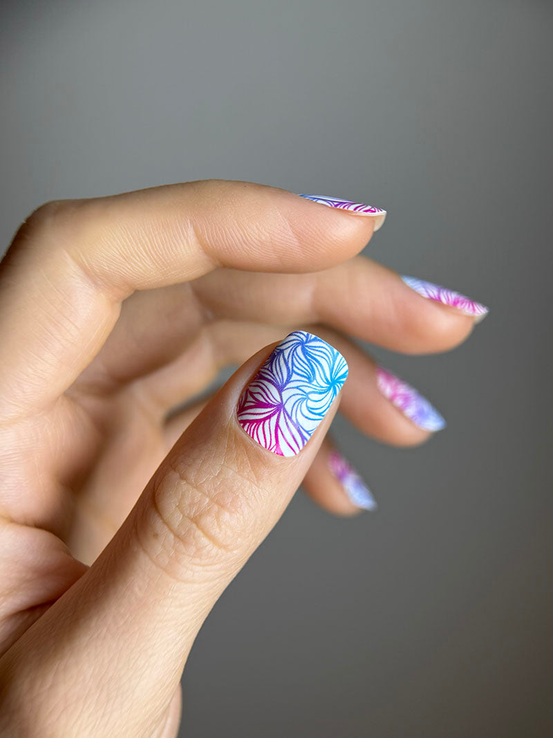 Manicure Leaves. Pink and Blue Gradient. Nail wraps WM-590