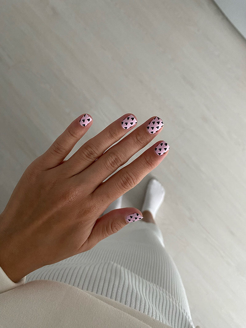 Manicure Black Hearts. Pink Background. Nail wrap WM-723