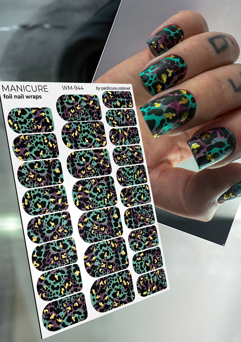 Manicure Stains. Dark green. Foil gold. Nail wrap WM-944