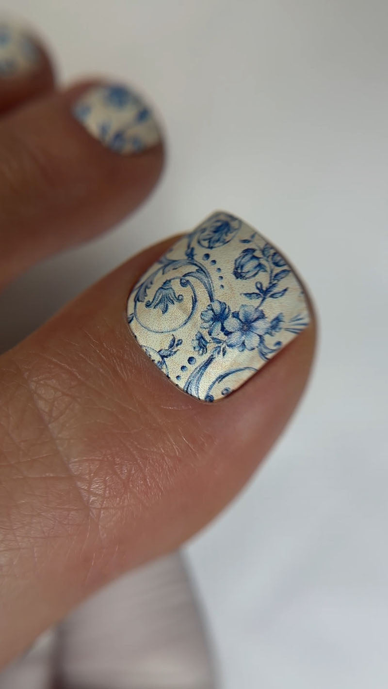 Pedicure Floral pattern. Nail wraps WR-316