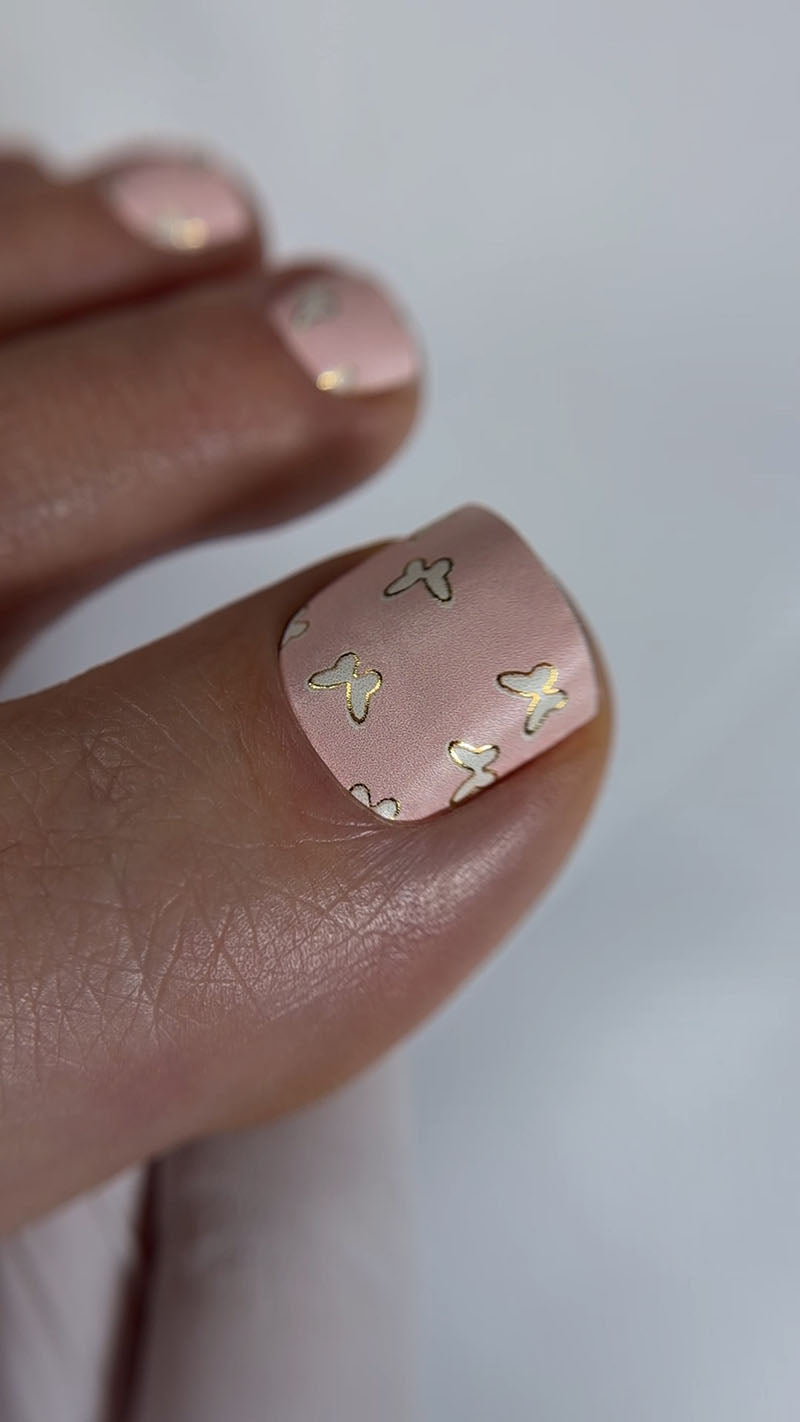 Pedicure Butterflies. Gold Foil. Nail wraps WR-382