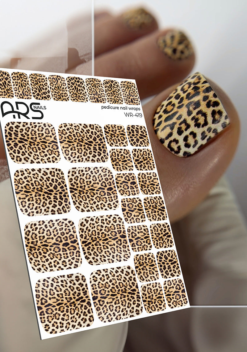 Pedicure Leo classic. Nail wraps WR-419