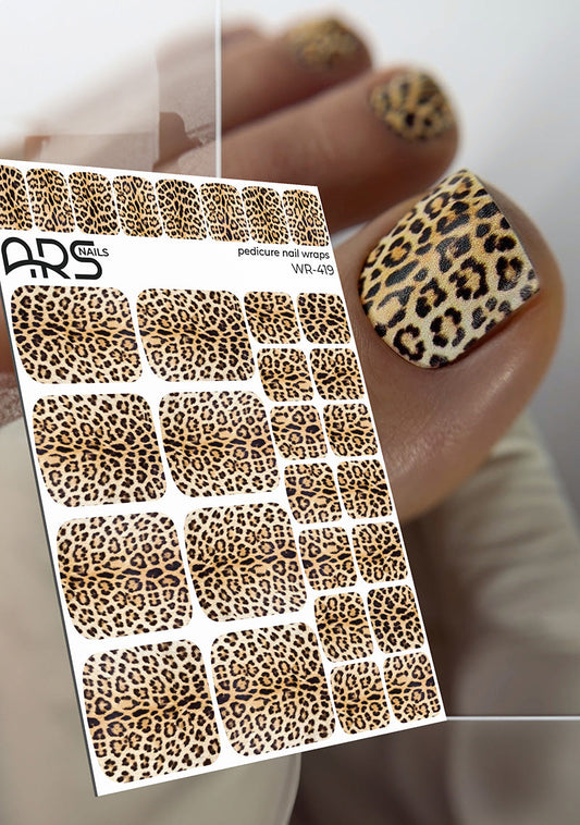 Pedicure Leo classic. Nail wraps WR-419