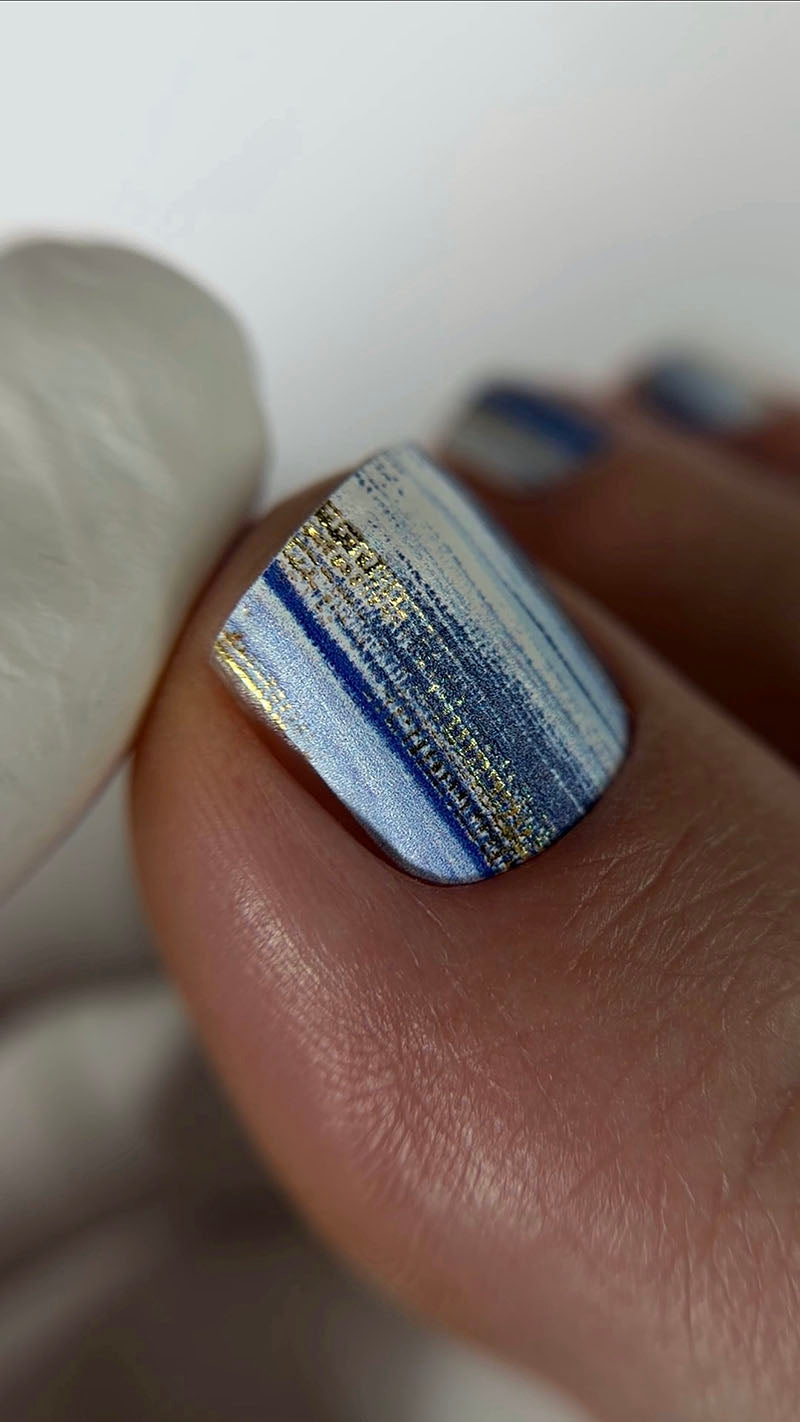 Pedicure Strokes with blue. Gold Foil. Nail wraps WR-420