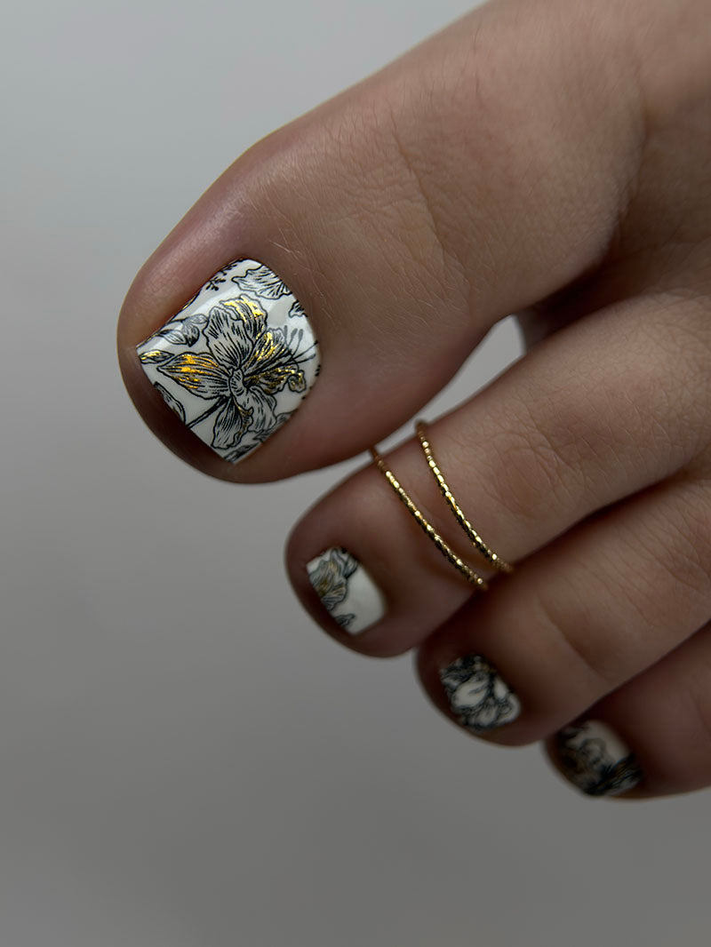 Pedicure Black flowers on white. Gold Foil. Nail wraps WR-427